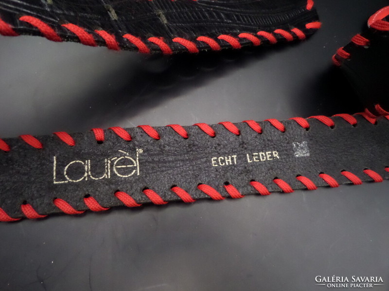 Laurel (original) vintage women's leather belt length: 92 cm, width: 3.8 cm buckle: 6 x 4.5 cm