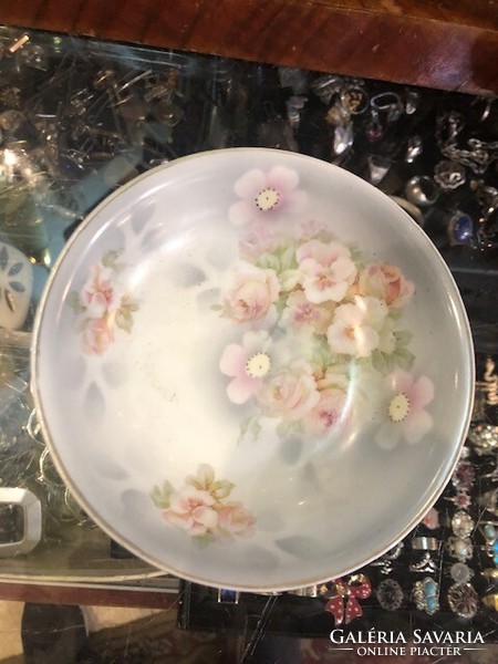 Vintage Hutschenreuther porcelain plate, size 16 cm.