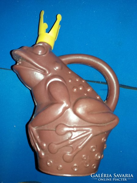 Retro Hungarian dmsz frog king watering can rare plastic toy according to pictures