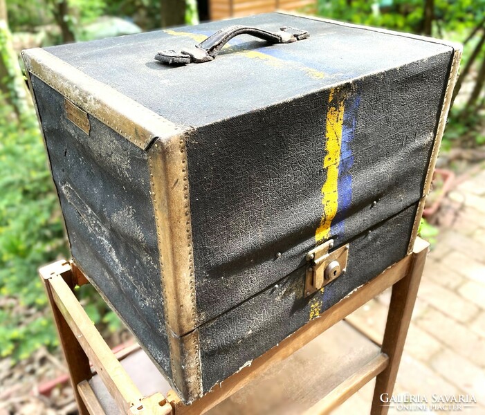 Josef winkler & söhne koffer wien - travel suitcase, old, antique vintage - rare item