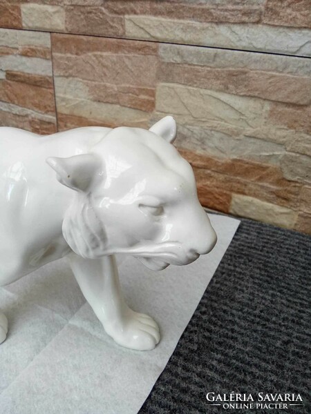Nagyméretű art deco fehér porcelán tigris