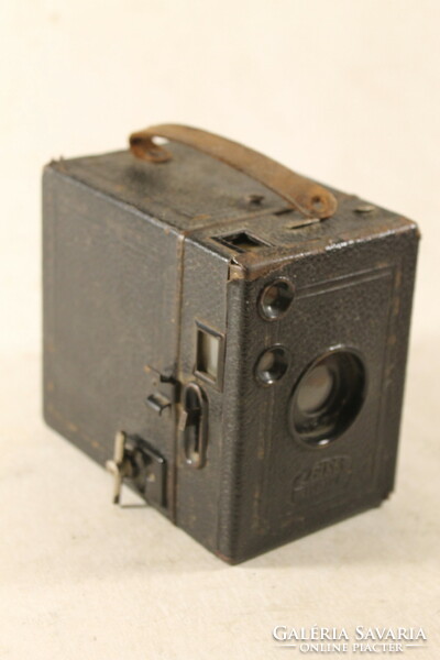 Antique Zeiss camera 754