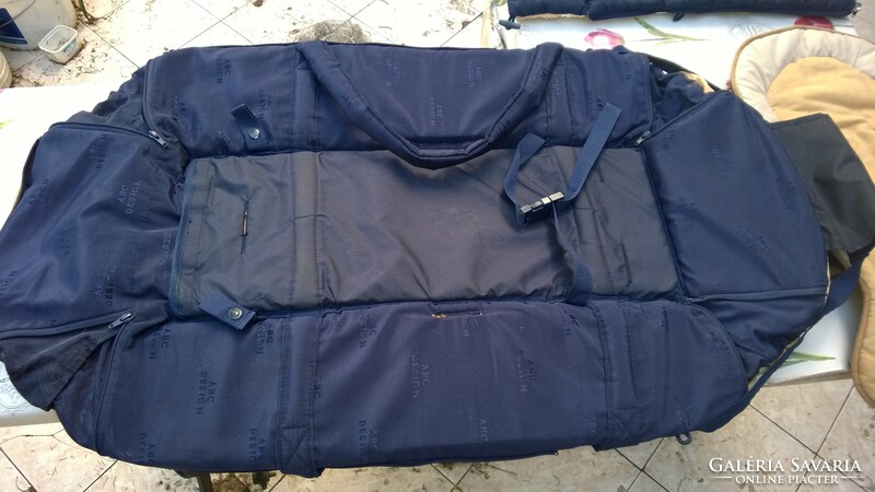 Babahordozó táska-3 részes, mászószőnyegként is szétnyitva, zsebbel ellátott takaróval