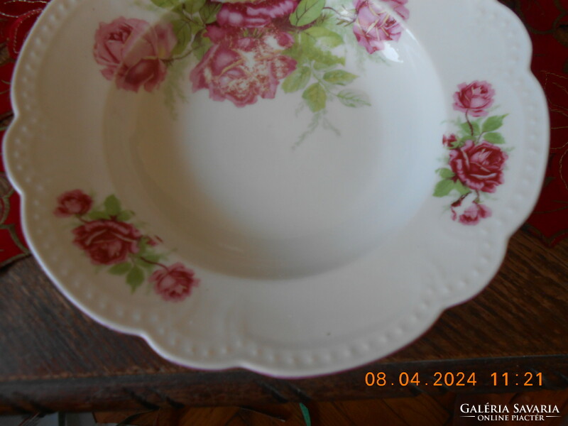 Zsolnay gyöngyös rózsás mély tányér