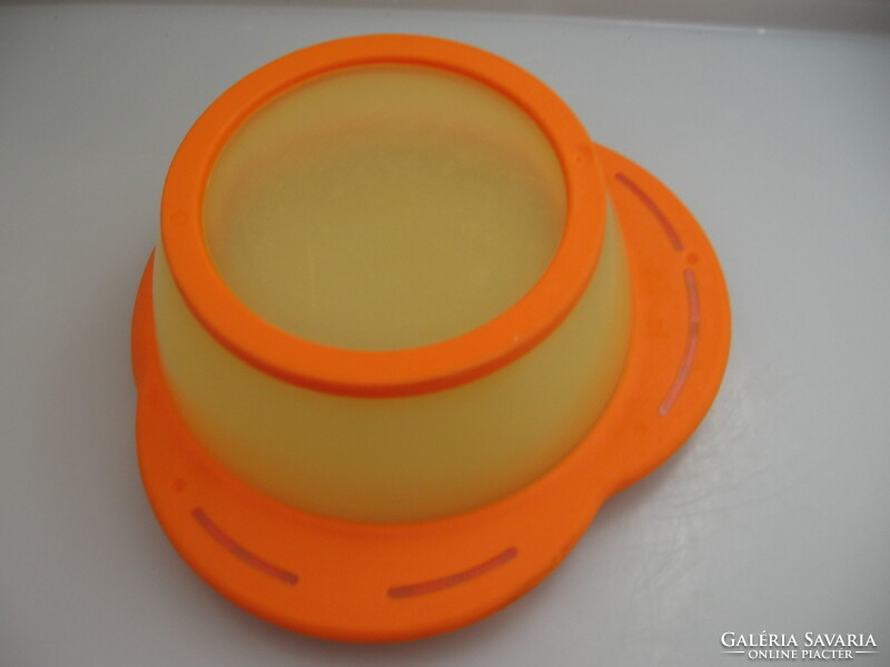 Nuk orange sticky feeding bowl