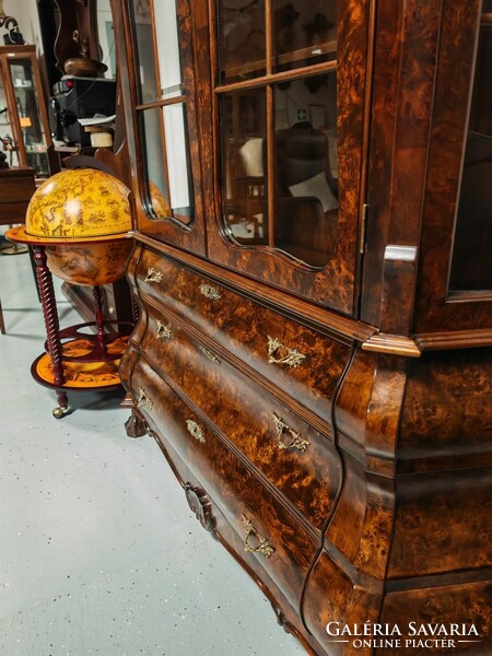 Neo-Baroque display cabinet with drawers, California walnut veneer display cabinet, sideboard in wonderful condition