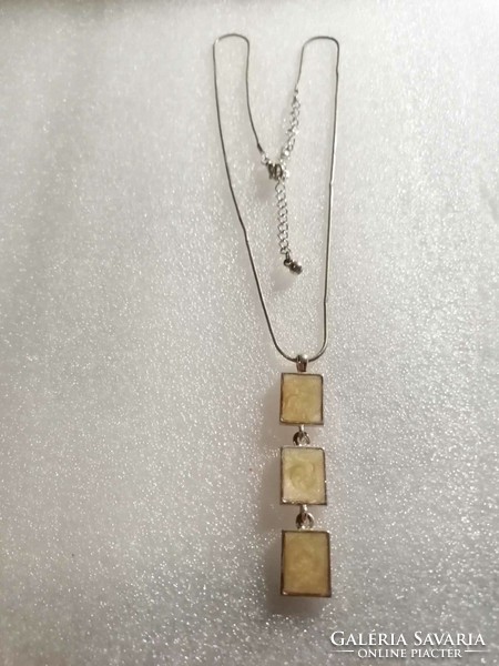 Silver-plated necklace with pendant