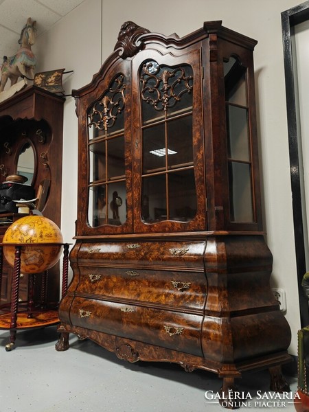 Neo-Baroque display cabinet with drawers, California walnut veneer display cabinet, sideboard in wonderful condition