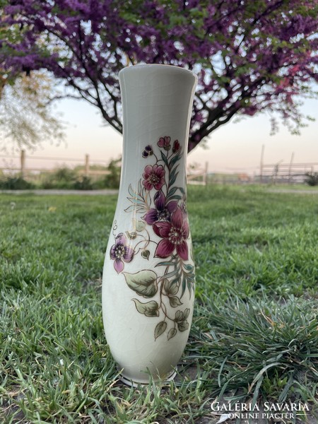 25.5 Cm Zsolnay orchid / lily pattern gilded vase
