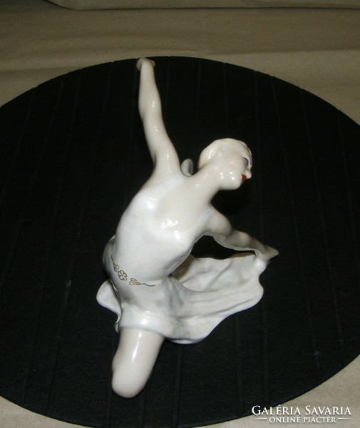 Balerina - Régi Orosz porcelán figura