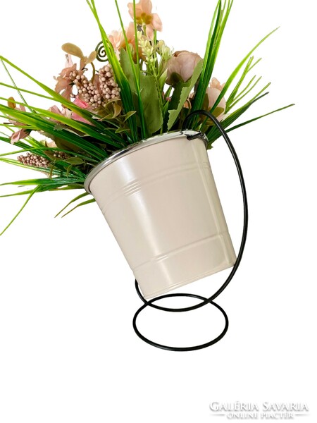 Nora flower basket - table decoration