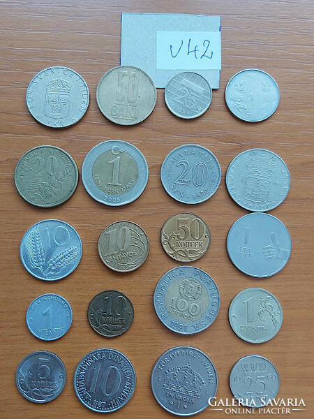 20 mixed coins v42
