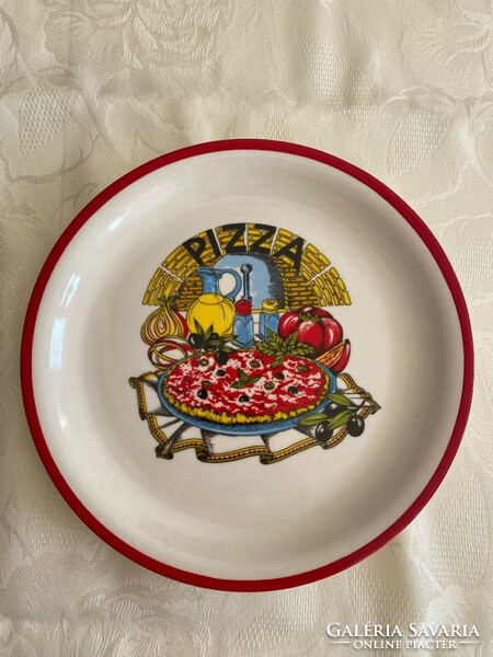 Pizza plate - with pizza inscription