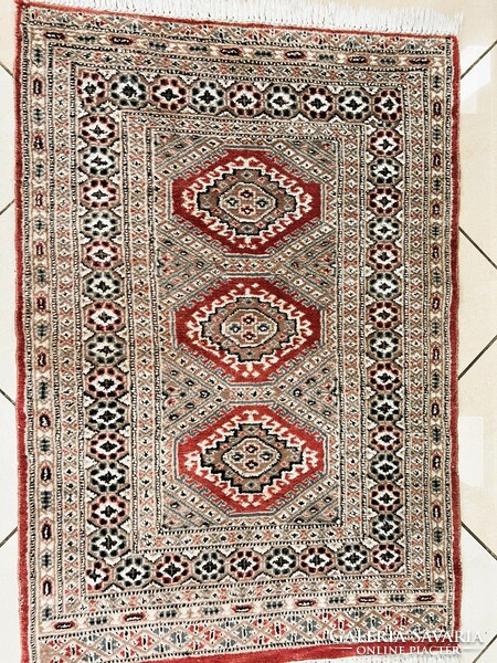 3567 Meseszép Pakisztáni selyemkontúros kézi csomó gyapjú perzsa szőnyeg 80X115CM ingyen futár