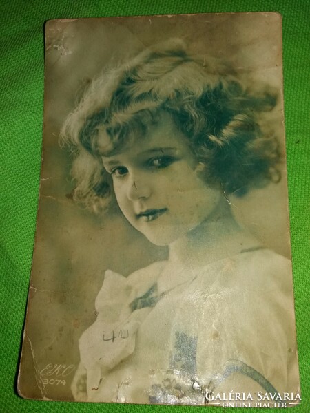 Antique 1927. Szeged - little girl portrait photo postcard, with Christmas greetings according to the pictures