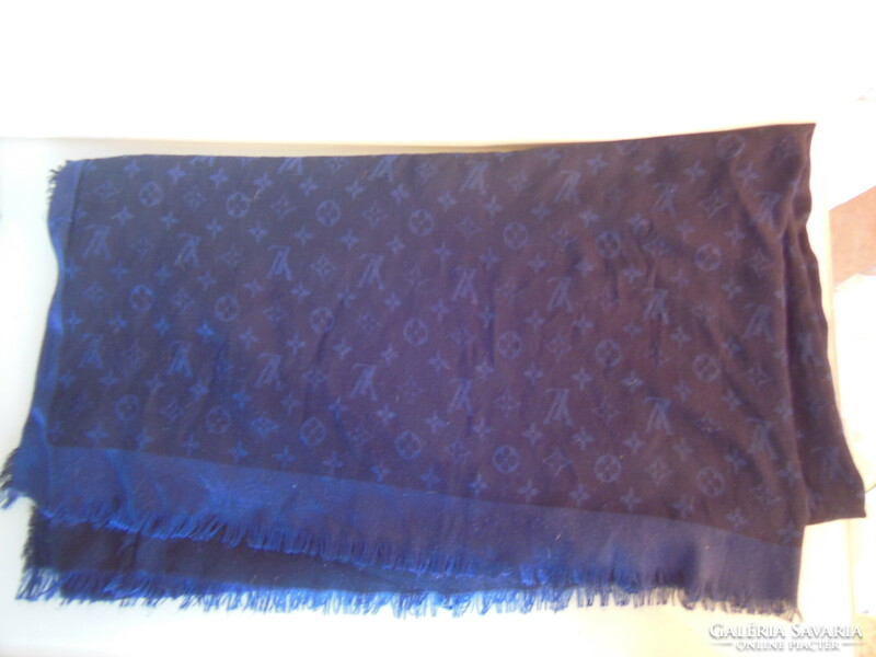 Scarf - louis vuitton - 140 x 130 cm - very soft cotton - light - vintage - flawless