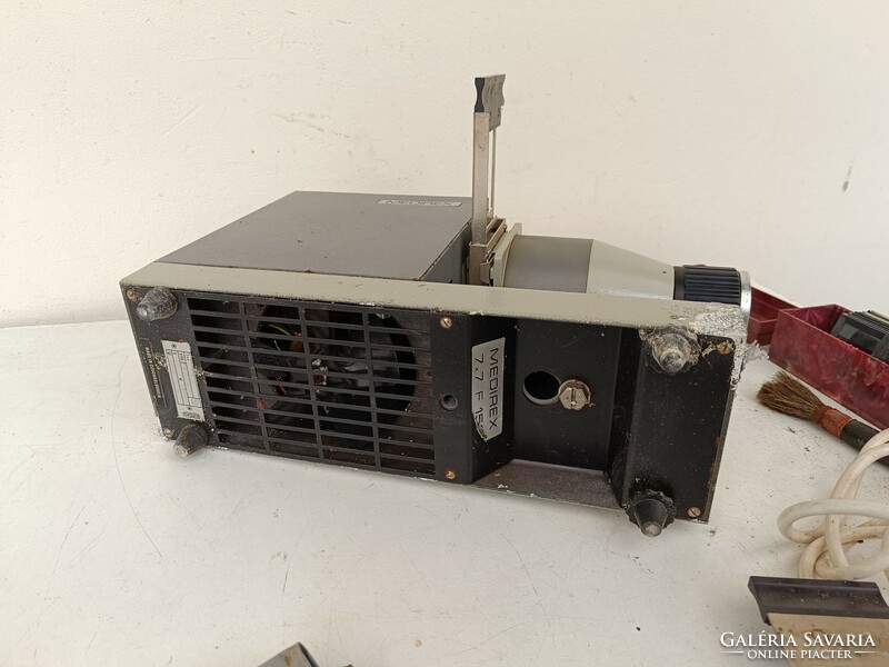 Antique film slide projection machine cinema projector in original damaged box in bad condition 8653
