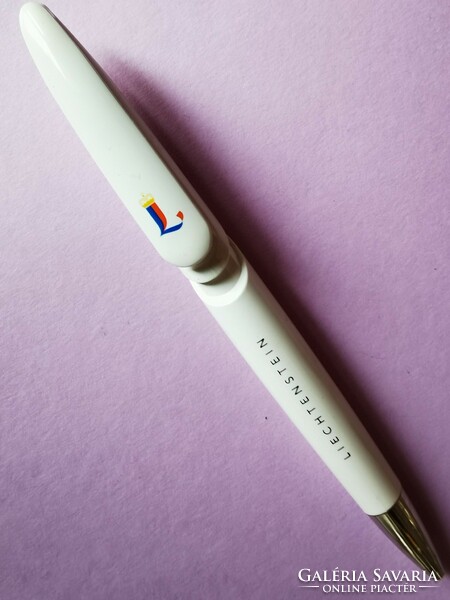 Vintage white pordir ballpoint pen swiss made