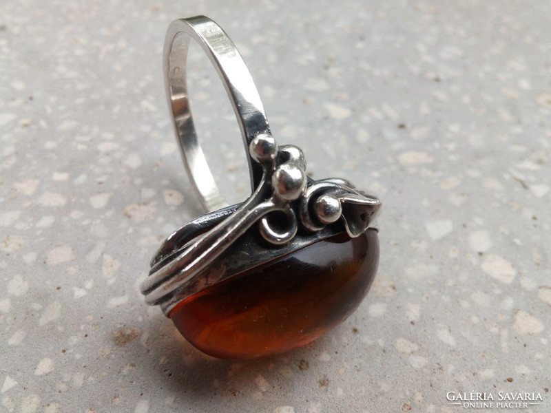 Silver ring with amber (240331)