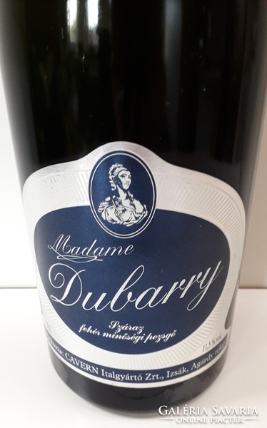 Bontatlan, kb. 20 éves, 3 literes Madame Dubarry pezsgő