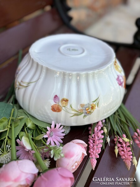 Gyönyörű Zsolnay tulipános virágos porcelán pogácsás tál  pörköltes levesestál nosztalgia darab