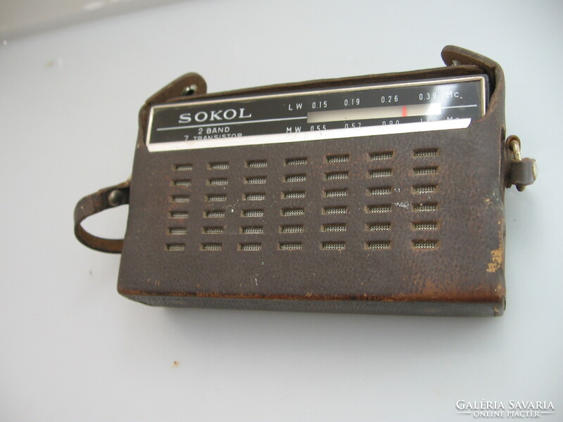 Retro sokol radio in leather case, with earphones