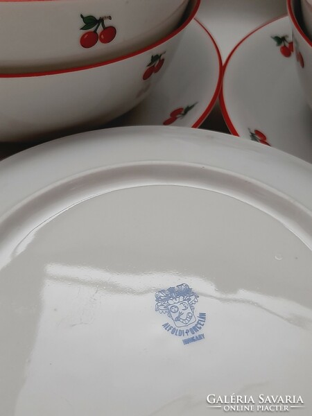 Alföldi cherry-patterned compote and pickle bowls and small plates, 5 + 5 pieces in one