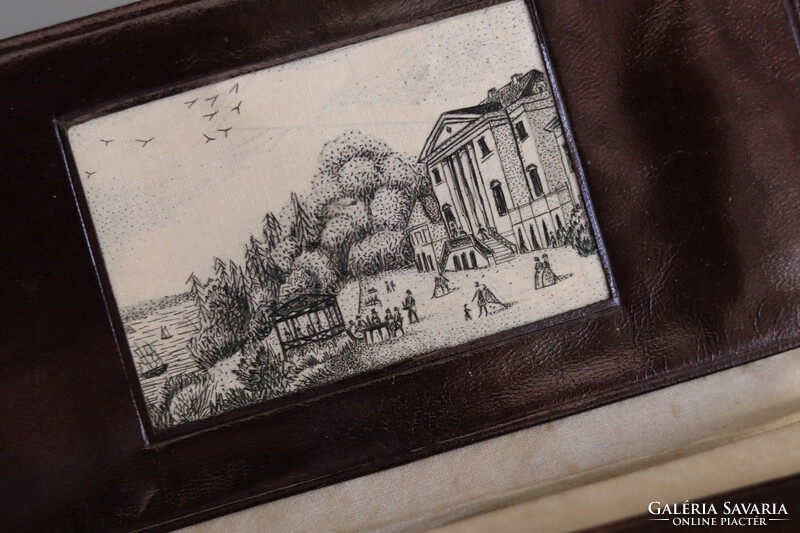 Women's wallet with a small ink drawing 1920 k.