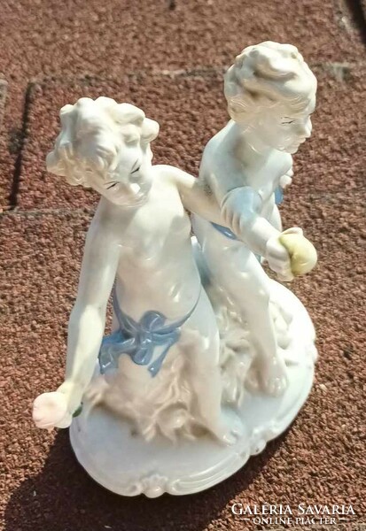 Régi német koronás pecsétes barokk porcelán gyerek pár