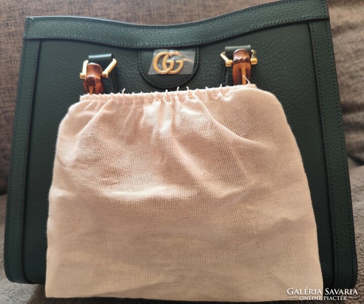 Gucci diana small tote bag