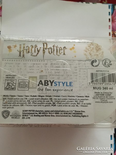 Új Harry Potter porcelán bögre eladó
