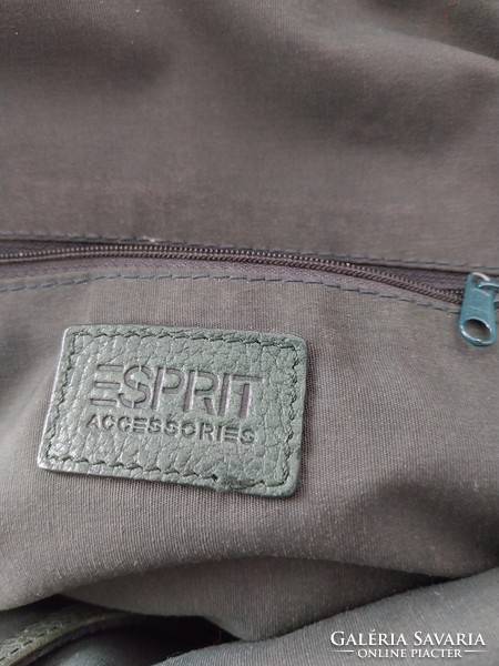 Esprit, nagyméretű, használt, zöld bőrtáska