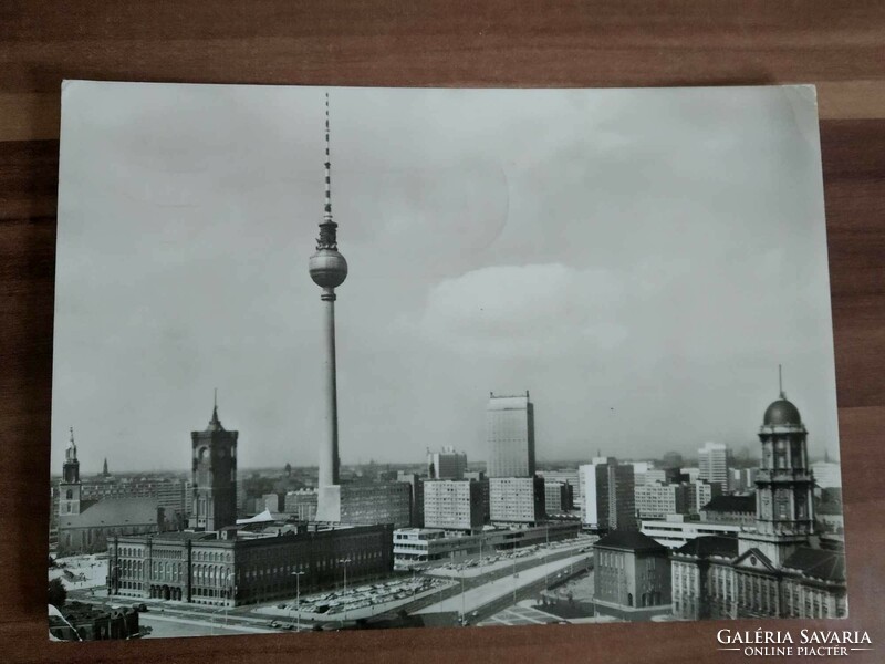 Németország, Berlin tv torony (368 m) 1973-ból