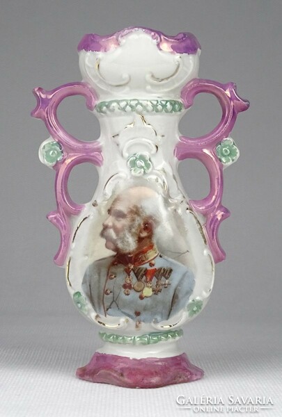 1Q543 Antik Ferenc József porcelán váza emlékváza 12.7 cm