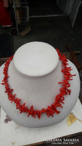 Antique red Sicilian noble coral necklace with original clasp