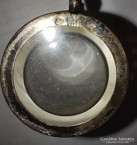 Szecessziós csiszolt kristály kiöntő és kis pohár ezüst talpban, XX. sz. eleje