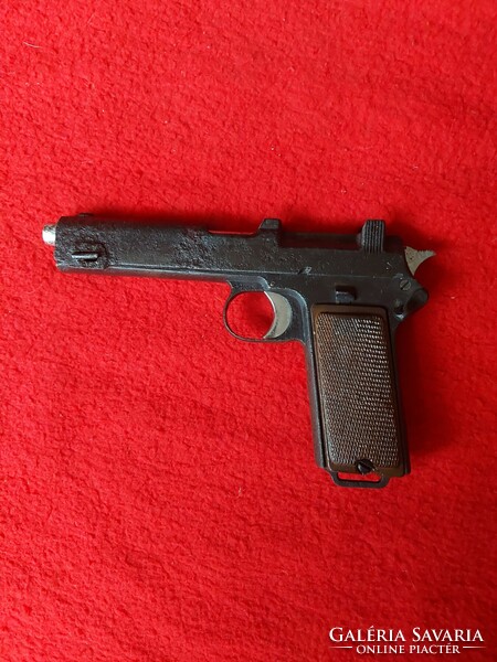 Austro-Hungarian Steyr defused pistol