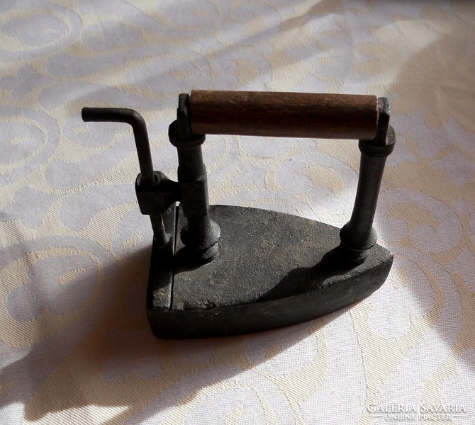 Miniature copper iron