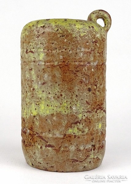 1Q941 Formatervezett kerámia váza 19 cm