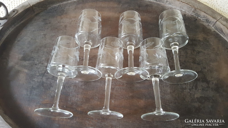 Set of 6 old stemmed, incised glass glasses.