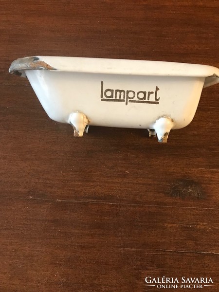 "Lampart" zománc kád,reklám tárgy,sérült zománcréteggel. Mérete: 19x10 cm