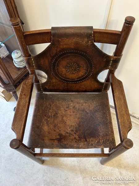 Safari vintage Hungarian armchair