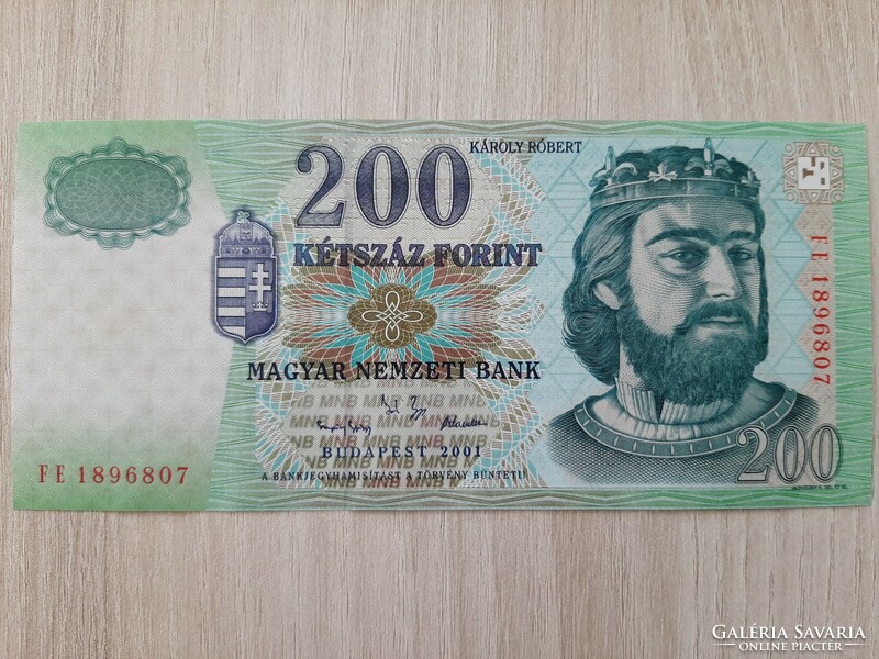 200 HUF banknote fe series 2001 crisp banknote unc