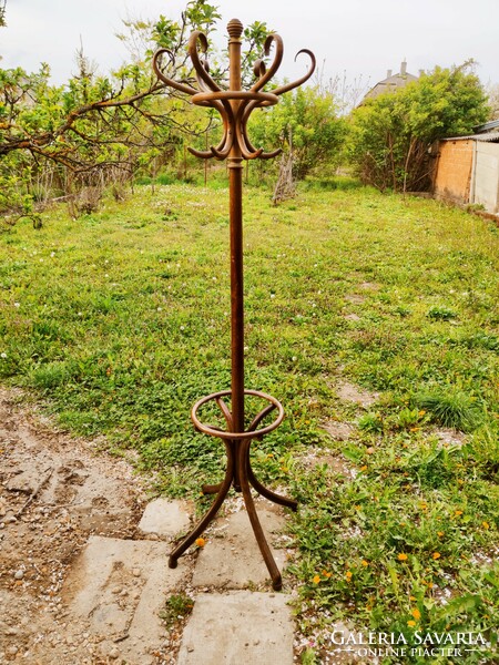 Original antique thonet hanger from the 1920s in beautiful and stable condition
