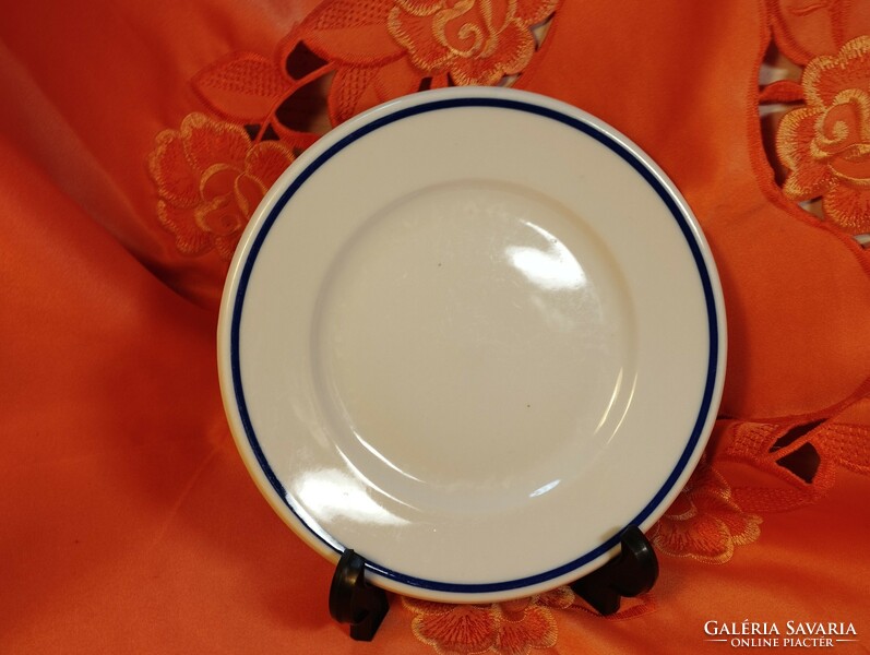 Zsolnay vastag porcelán süteményes tányér, 2 db