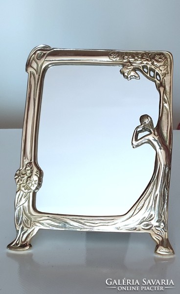 Art Nouveau picture frame and mirror in beautiful condition