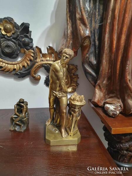 Bronz szobor Romai híres ember ábrázolással. 32 cm magas. nagyon szép patinával. Jelzés nélküli.