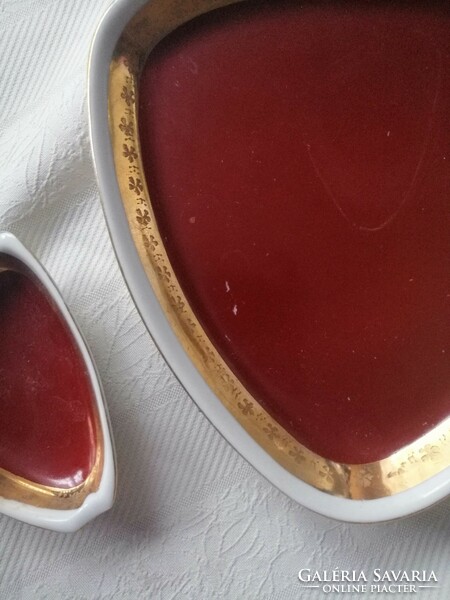 Hollóháza burgundy 2 small plates