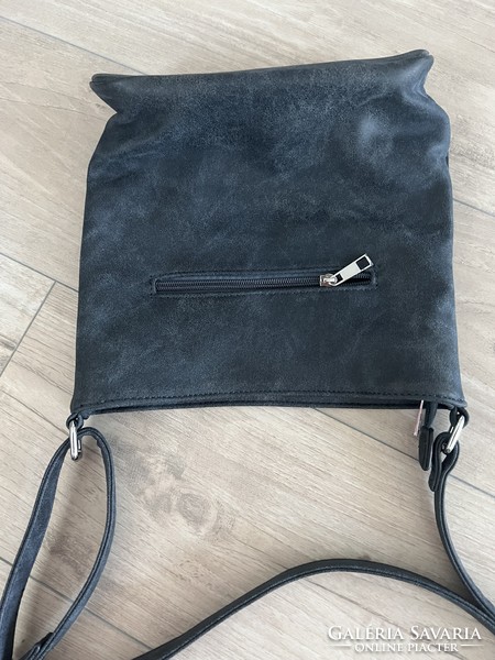 Dark blue shoulder bag