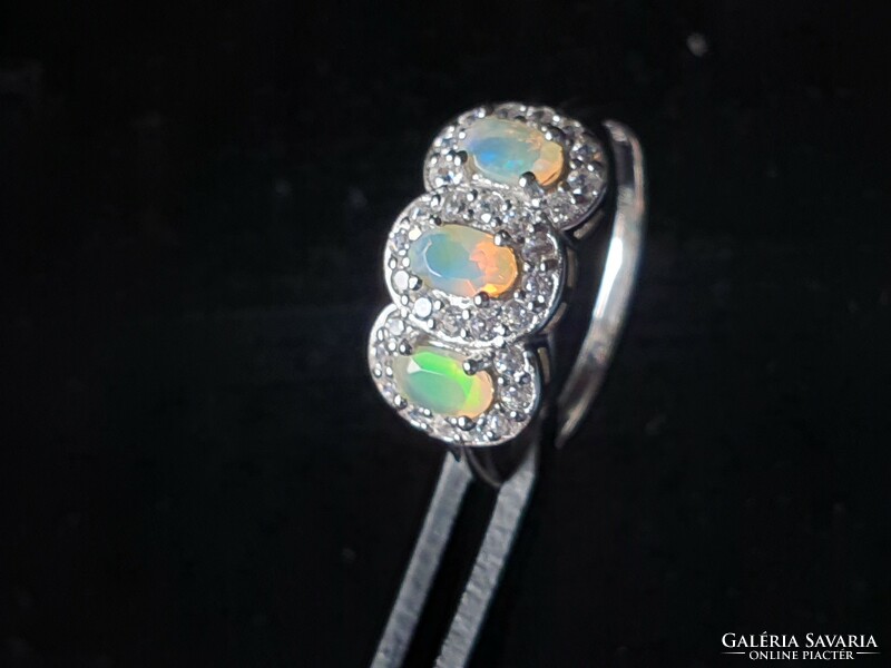Wonderful Ethiopian noble opal ring, size 8